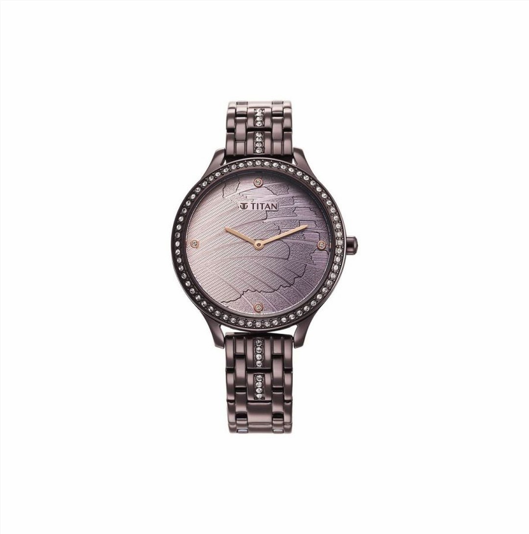 Titan Glitz Purple Dial Analog Stainless Steel Strap Watch for Women (NS95209QM01)